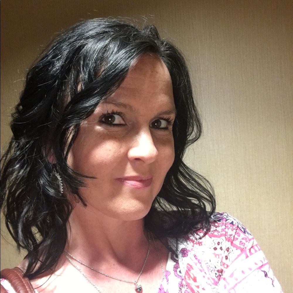 Meet your Posher, Shelly